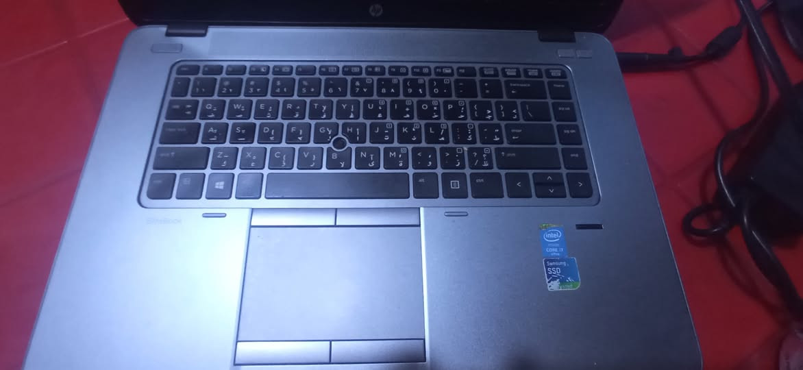 Hp elite book805 
Ssd 256 
Cori7 جيل 5 
رام 8 g
شاحنة + بطارية جديدة 
كيبورد يحتوي على ضوء 
حاسبة كاملة 
السعر : 200 وبيها مجال بسيط 
العنوان بغداد الطوبچي


**إذا كنت صاحب هذا الإعلان وتريد حذفه لأي سبب، رجاءا أرسل رسالة إلى الدعم الفني**