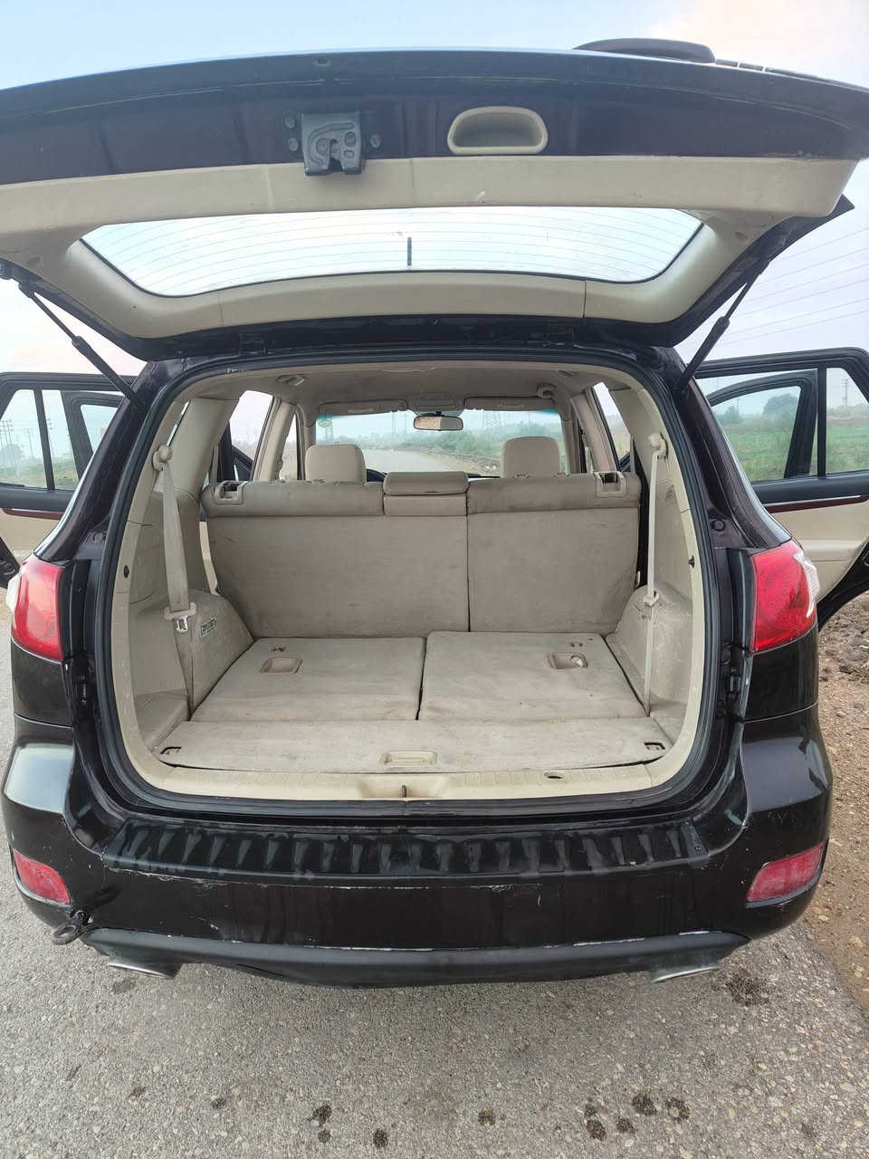 سلام عليكم سنتافيه 2007 خليجي مكينه (6) 2700 (7) راكب فور ويل تحويل مباشر بيهه 3 قطع نفسهن بدون دواخل مكاني واسط سعر  118
(***********) بيع او مراوس خاص ماكو كير مكينه حداديه شرط
