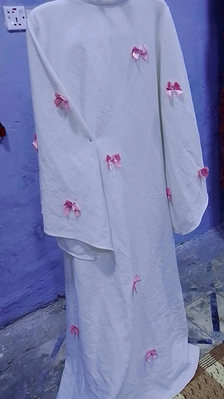 سلام عليكم فساتين للبيع #قياس فري سايز
الابيض ب٢٥
الاسود دراعه قماش كابوي الاصلي ملبوسه ربع ساعه فقط سعره ٣٥
والبينصل والبشت فصال قماش ستن ثقيل الاصلي سعره 30
وبيهم مجال ملبوسات مره وحده


**إذا كنت صاحب هذا الإعلان وتريد حذفه لأي سبب، رجاءا أرسل رسالة إلى الدعم الفني**