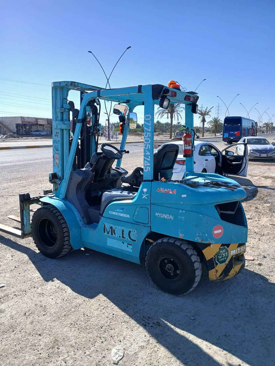 رافعه شوكيه مسيوبوشي 3ونص طن بانزين3سلايتات و 3حركات ***********
