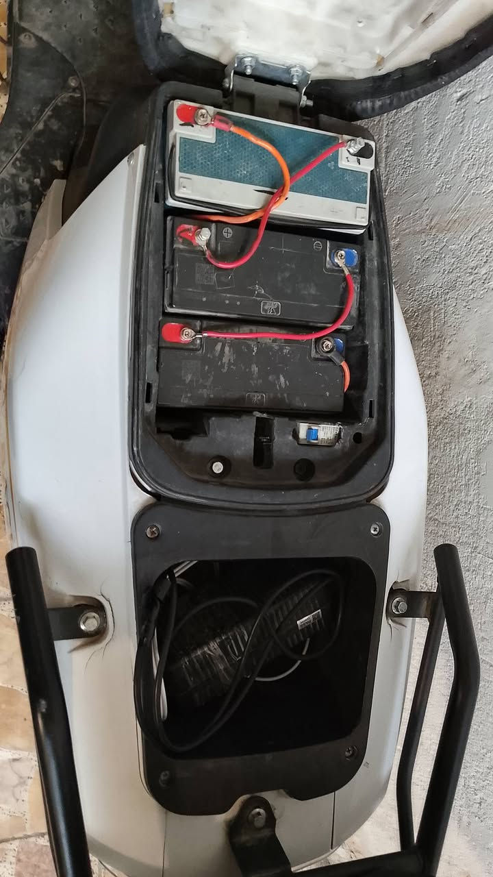 دراجه شحن للبيع سعر 600 بها مجال ستاتريات يحب على هذا الرقم *********** بغداد مدينه
