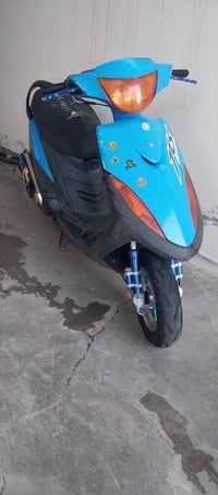 ماكس عدلة • بلادية
