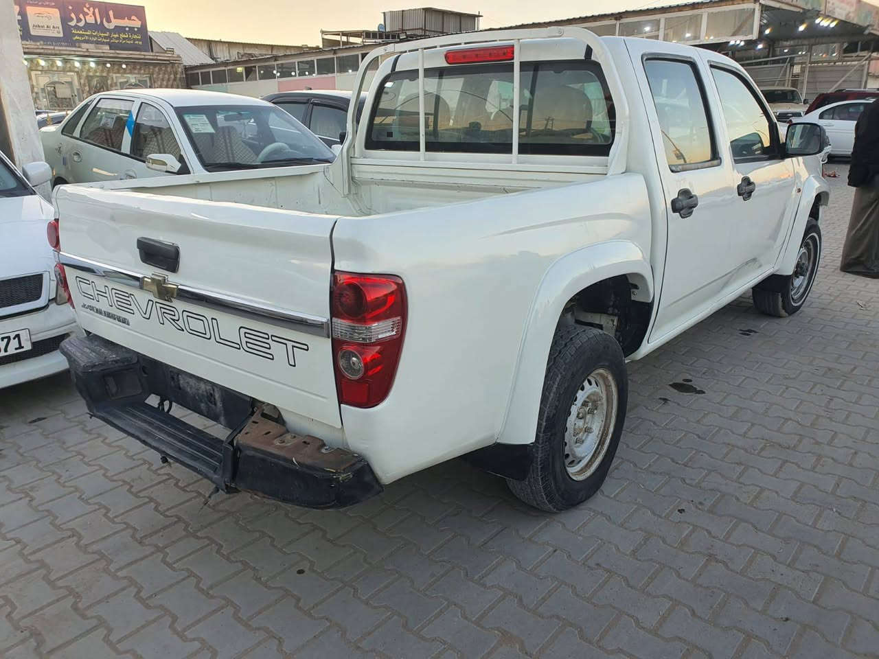 للبيع بيكب كلرادو موديل 2009 مكفول من ضربه صبغ حزام الجماليه فقط كتابه ماشي 55$
***********
