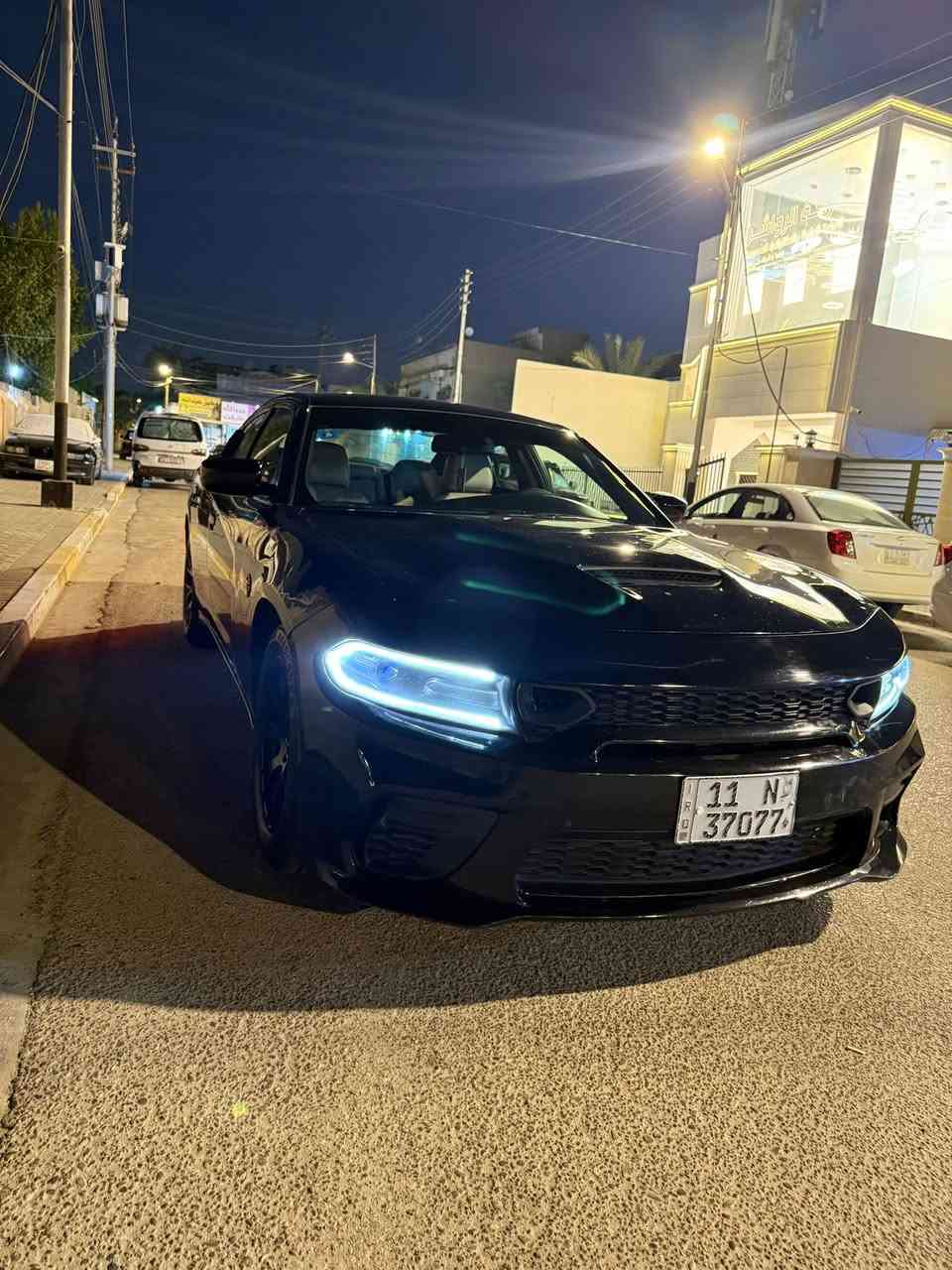 سلام وعليكم جارجر موديل 16 وارد كندي تبديل بنيد رياضي والجاملقات مقسمات شاشه تحكم ستيران رادار بصمه وبيهه مكانات بارد شوف السونار يمك بغداد شرط التحويل السعر 160 وبيهه مجال ***********
