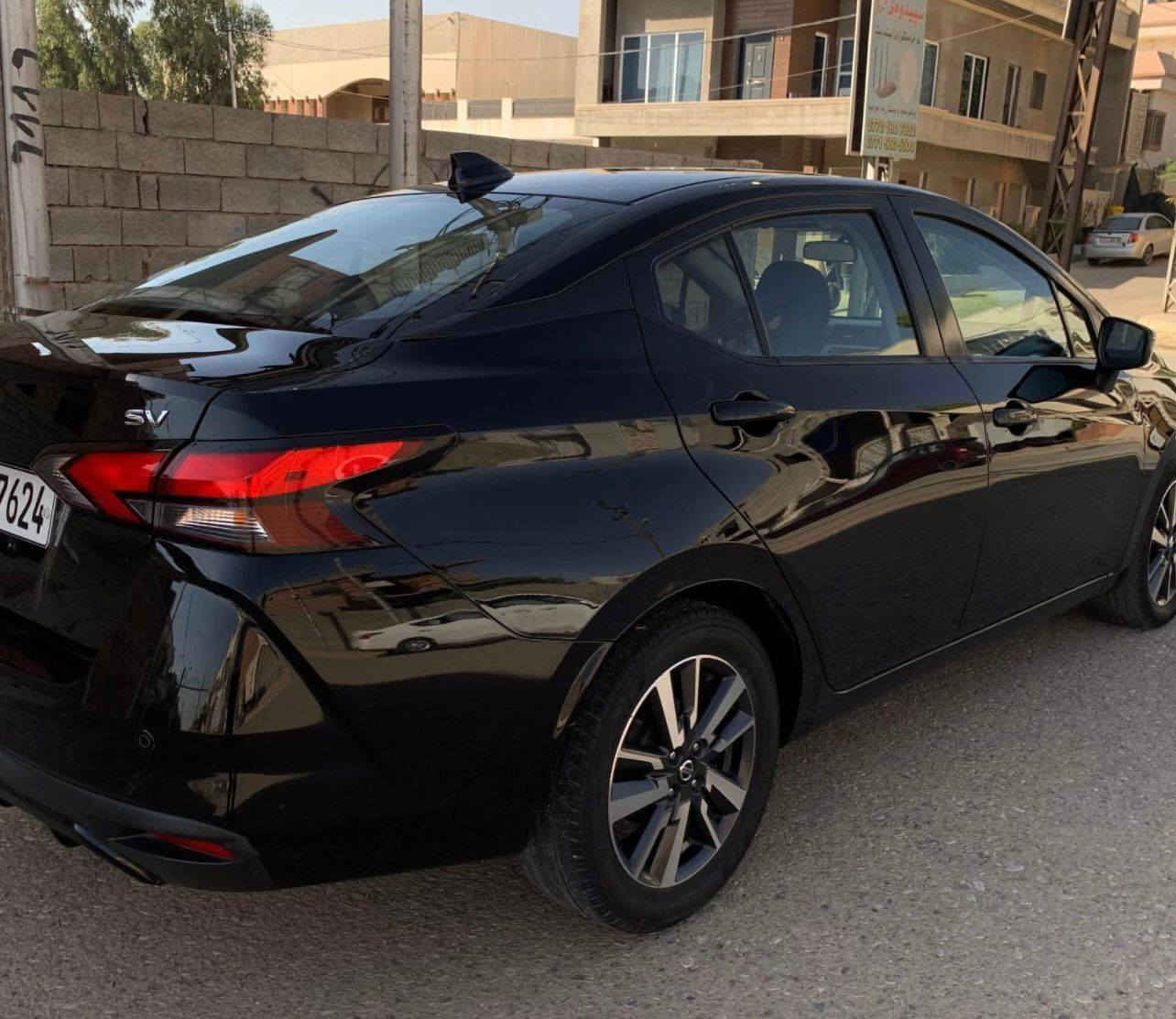 فيرسا موديل ٢٠٢١ سياره حلوه وجاهزه سنويه🚗

 وهزه وبراد كله جديد تدفئه تبريد ثلج ❄️ 

تخم تايرات جديد 

كير ومحرك اب شرط مافتوح وبدون بخار

بيها بابين مبدل بلادي وجاملغ خلفي هلال صبغ جامرلغ امامي تعديل بارد

سياره شرط التحول لتواصل على هاذا رقم 
*********** ☎️

السعر ١١٥ 💵 كركوك, العراق
