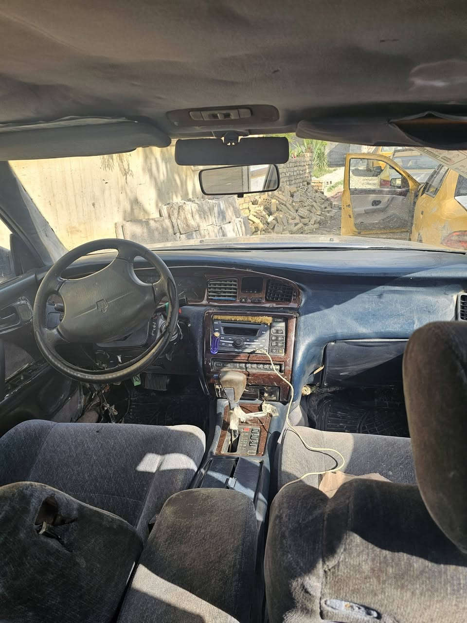 يا الله سلام عليكم بطة 1992 محرك 2500مكفولة من كص بيهة خيط تبخير ب سبب  لاستيك ولف مصبوغة عام تحويل مباشر السعر 45وبهة مجال لطيبين المكان بغداد شعلة سلاميات مكلف بنشر هاذ صاحب السيارة***********
