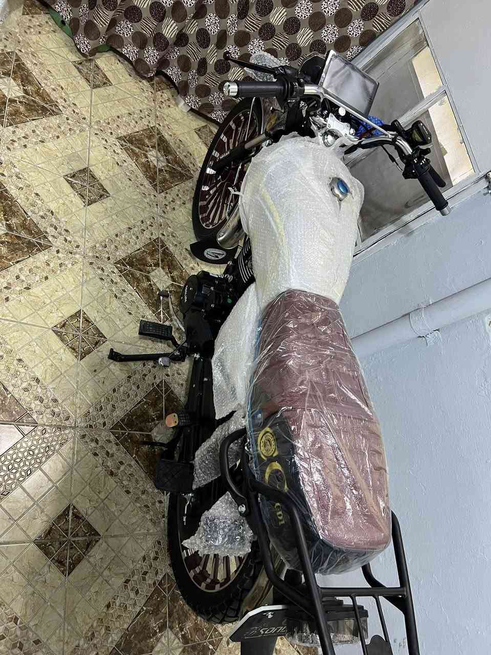 السلام عليكم ماطور يراني سيفان ختم سونك الاصلي موديل25 صارله سبوع من طلعته من المعرض ماطور مكفول كفاله عامه اي نقص مابي اوراق كامله مدفوع كمارك بي نضام تشغيل عن بعدبصمتين+سويجين مكاني ديالى ناحية ابو صيده السعر خاص للستفسار هاذا رقمي ***********
