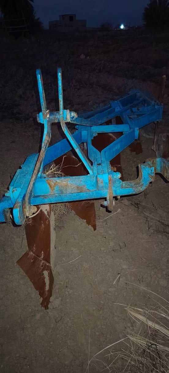 سلام عليكم  للبيع فدان ايدن حجم 12 بي كسرين  واحد ملحوم واحد ما ملحوم وي ستفسار اكثر الصال  علا رقم والسعر  اتصال علا رقم *********** ***********
