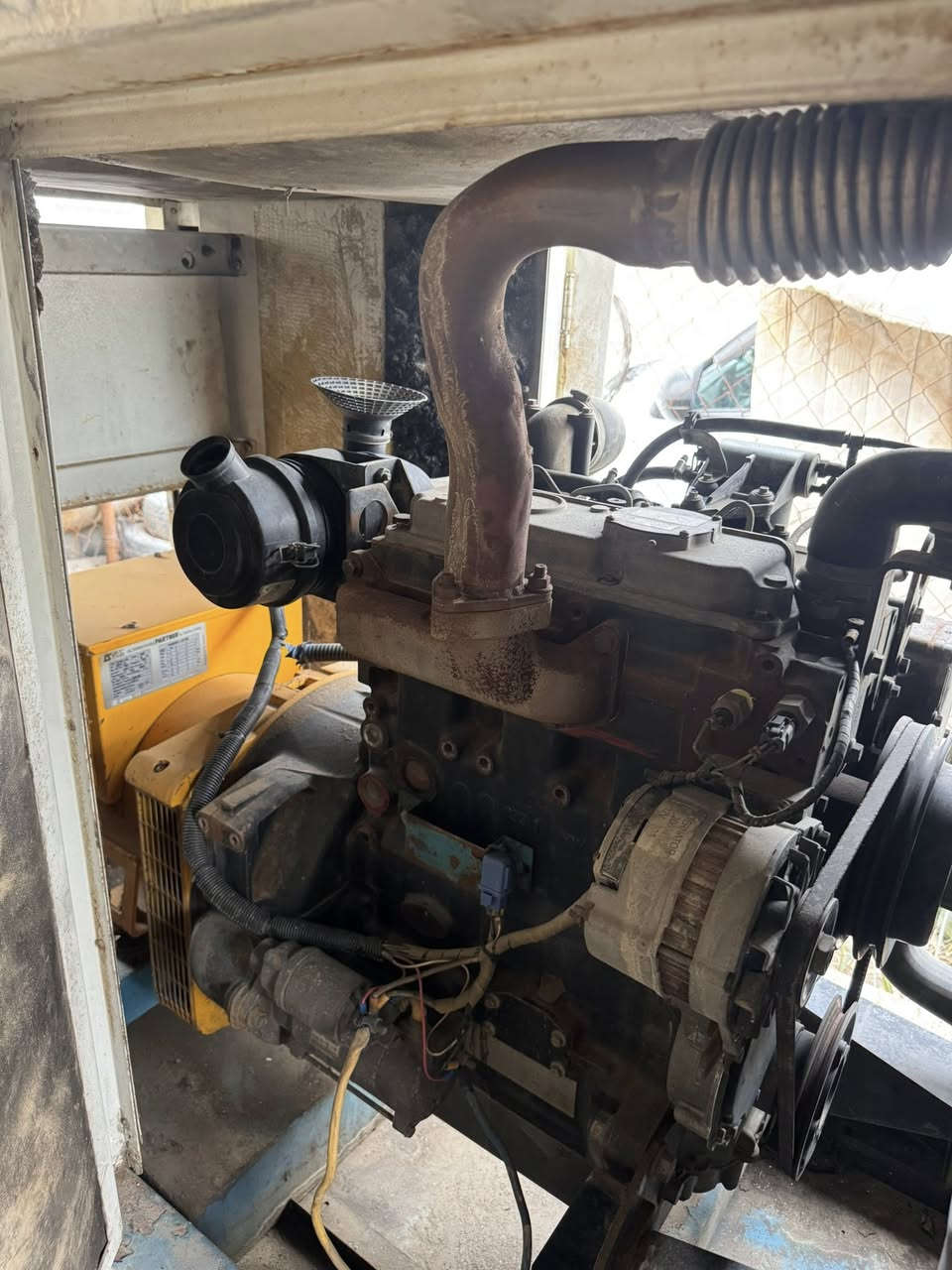 السلام عليكم مولده للبيع بيركنز كاتم إنكليزي اصلي راس توليد اصلي ٣بستم ٣١ kva  ١٢٤ أمبير مكينه ممفتوحه لأصرف ولابخارالمكان بابل سدة الهندية السعر ٢٥ورقه وبيها مجال
***********
