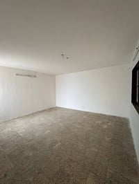 🏡✨ للإيجار في السيدية ✨🏡 📍 دار بموقع مميز وقريب من الخدمات 📐 المساحة: ...