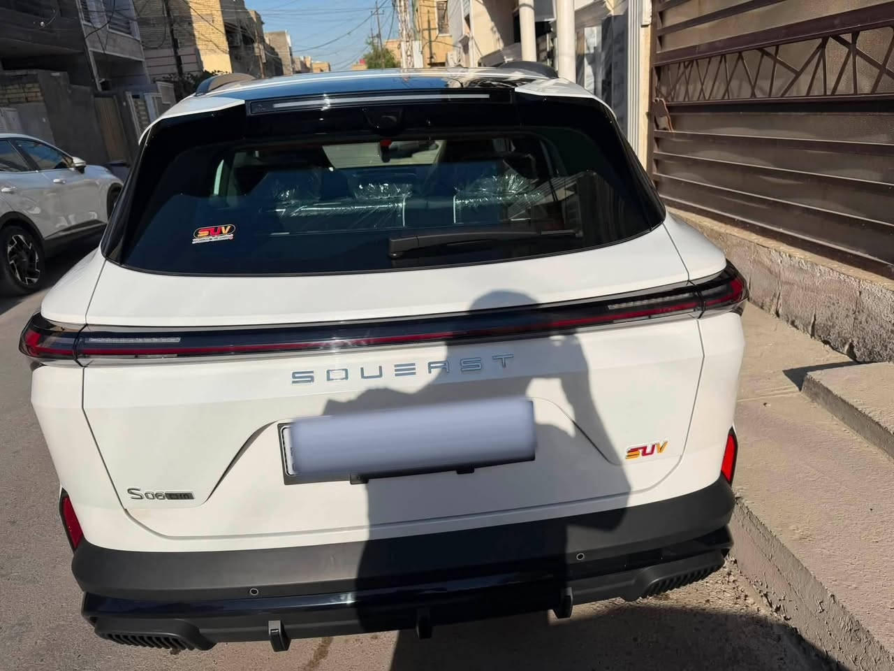 سلام وعليكم جيتور سوئيست بلكن هايبرد موديل ٢٠٢٦ زيرو مرقم كامل فول مواصفات

العداد: 20الف
ضمان شركه هارلم دفتر الضمان موجد داخل سياره
المواصفات:
*إطارات قياس 20 إنچ
*فتحة سقف بانوراما 1.1 م

*شاشة عدادات رقمية قياس 10.25 إنچ
*مقصورة الركاب من الجلد الفاخر
*مقعد السائق والراكب كهربائي
*مقاعد السائق والراكب مبردة
*كاميرات محيطية 540 درجة
*مثبت سرعة مع رادار تفاعلي 
*نظام مراقبة النقطة العمياء 
*نظام تحذير مغادرة المسار
* نظام المساعدة للبقاء في المسار
*نظام الكبح التلقائي في حالة الطوارئ
*نظام القيادة شبه الذاتية
*نظام الفرامل اليدوية الاوتوماتيكي Auto hold 
*نظام التحكم بنزول المنحدرات
*حساسات أمامية
*حساسات خلفية
*نظام التحذير من التصادم الأمامي والخلفي 
*نظام ابل كار بلاي واندرويد أوتو لاسلكي
*نظام صوتي متطور 8 سماعات من Sony 
*بلوتوث / هاتف السيارة
*إنارة محيطية لون ازرق
*إنارة ترحيبية
*صندوق كهربائي 
*المرايا الجانبية قابلة للطي كهربائياً ومدفئة
*مصابيح أمامية أوتوماتيكية LED مع مصابيح نهارية LED
*نظام التحكم الذكي بالإنارة العالية
*نظام تقنية الهواء بالايونات PM2.5
*فلتر تنقية الهواء (N95)
*دخول ذكي (بصمة)
*تشغيل عن بعد
*خاصية إغلاق الشبابيك وفتحة السقف عن بعد 
*شاحن هاتف لاسلكي سريع
*ماسحات الزجاج الامامي مع حساس للمطر
*مسند الذراع الوسطي مع ثلاجة
*وضعيات قيادة متعددة 
*نظام مراقبة ضغط الإطارات
*وسائد هوائية امامية وجانبية
32وقابل التفاوض
***********
***********
