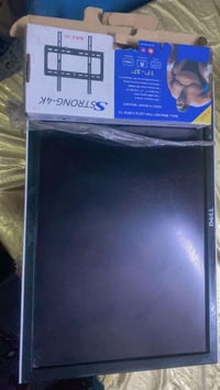 بلازما حجم صغير مال كامرات سعرها ٥٠ الاتصال على رقم ٠٧٧٢١٣٨٧٠٥٠