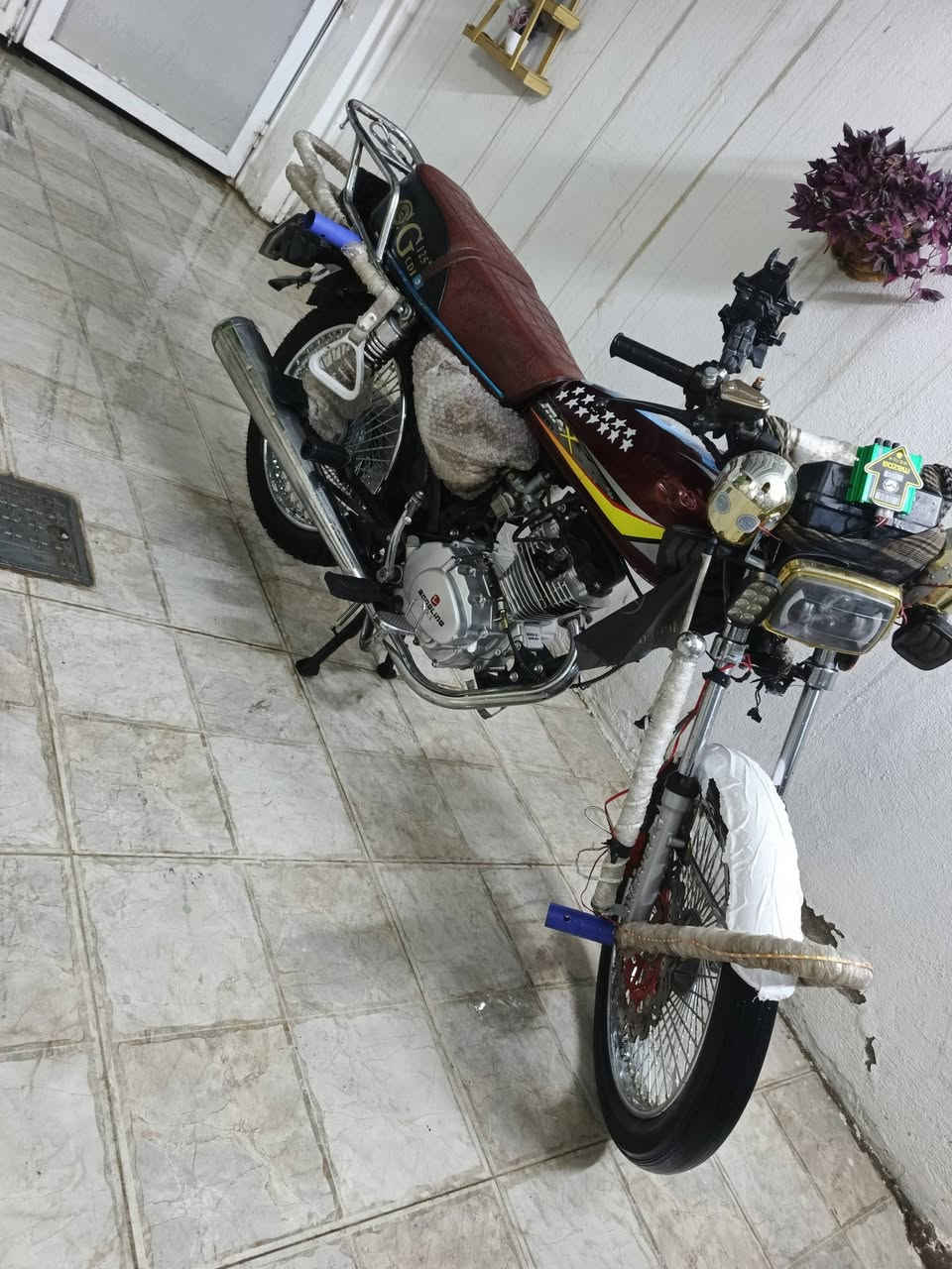 سونك  موديل 2025 مكينه كبس شرط مابيه عيب صوته ناعم بس بيه بدايه صرف باقي شرط مجمبزه فول كهربائيات كامل  مابيه نقص جاهزه من كلشي سعرها 575 بيه مجال  مكاني كركوك حي الواسطي ***********

