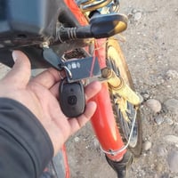 دراجه شحن موديل 2024 متروك تايرات جوبلس ايعوزه فقط بطاريات خلي سعر عجب...