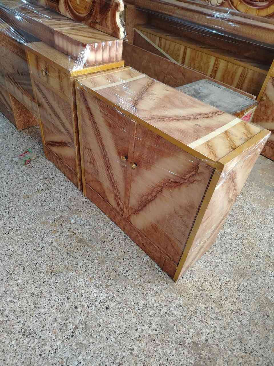 غرفة نوم ٦باب طابقين صبغ حراري نظافة فول خشب عراقي السعر ٧٧٥ الف بعقوبة كاطون شارع أبو رباح مجاور مرطبات السيد *********** مزاد ابو كرار الغريباوي
