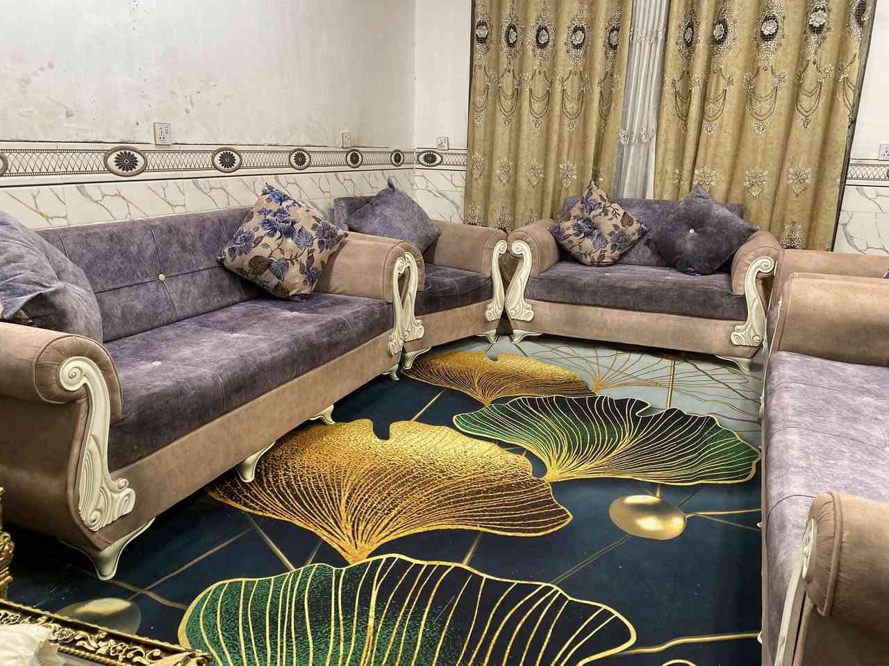 تخم 10 مقاعد تسكام درجه اولى اخو الجديد السعر 300 وبي مجال المكان كربلاء ***********
