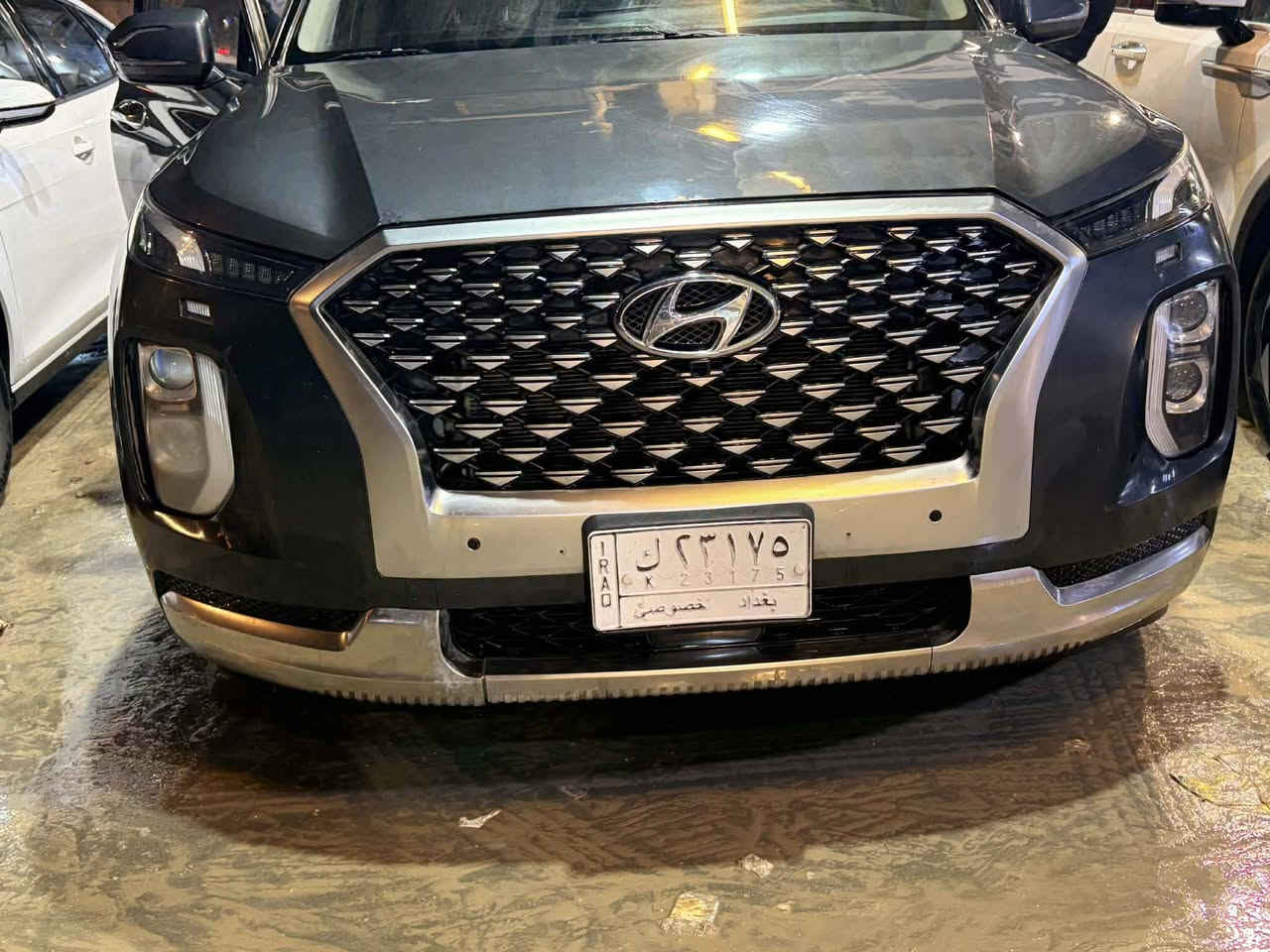 السلام عليكم هونداي بلسايد 2020 وارد امريكي رقم بغداد 
بسعر ٢٢٠ ورقه 
مواصفات sel htrac 
محرك ٣.٨ ماشيه ٨٩ الف كيلو متر قابل للزياده 
بصمه دخول 
سلايد روف و بردات خلفيه 
شاحن وايرلس و شفتات سترين
حساسات ٣٦٠ درجه و نقطه عمياء 
توقف امامي و خلفي عند الطوارئ 
تدفئه مقاعد و مقاعد كهرباء اماميه 
شاشه ابل كاربلي و اندرويد اوتو 
كاميرا رجوع 
مايحات ذكيه و مثبت سرعه تفاعلي 
نظام المحافظه على المسار و مساعد النزول من المنحدرات 
خمس انماط قياده 
صور الحادث مرفقه 
مكان السياره حله بابل 
*********** احمد
