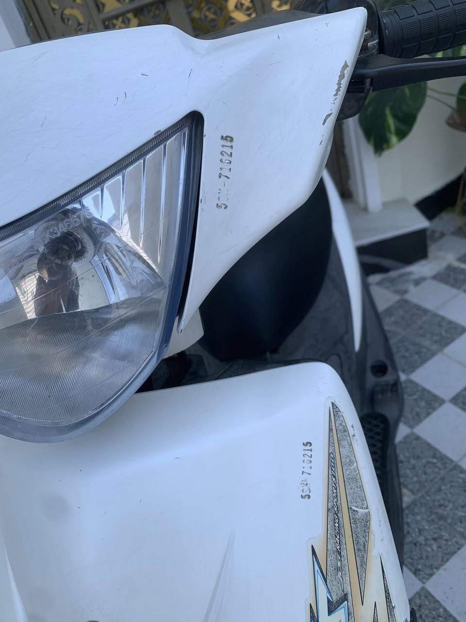 ماكس عدله ختم واحد كله مختمه الكفرات والحواضن وليت مكينه كفاله عامه مامفتوحه ولا ملعوب بيه شررط الفحص سلف هندر شاير كليو متر شغال بانزين شغال مكينه نشطه لا صوت لا تبخير لا نضوح دهن كفاله عامه من مل النواحي وكله وجاهزه ماكو اي نقص وبعد انضف من صوره ستعمال قليل ع ايدي السعر 900
الرقم
***********
