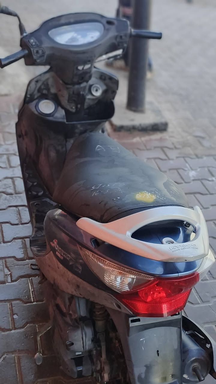 السلام عليكم شباب كامكو للبيع السعر 900 وبيها مجال مقفوله الدراجه سلف كهربائياتها محرك   مقفوله دراجه الشراي الشراي حيدق على هذا الرقم*********** هلا بيكم بيعه سريعه
