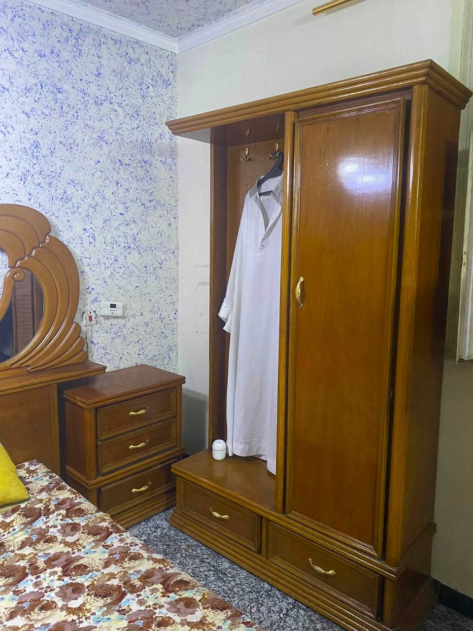 غرفه نوم صاج خمسه ملم دنك زان مصري الغرفه طلب خاص ارقه غرفه بالسوك كله نضيفه جدا مستعمل قليل الغرفه درجه اولى خمسه ملم كبس تروح عمر السعر مطلوب بيها مليونين ونص قابل للتفاوض اتشرف بالجميع الراغب بالشراء يتصل ***********

