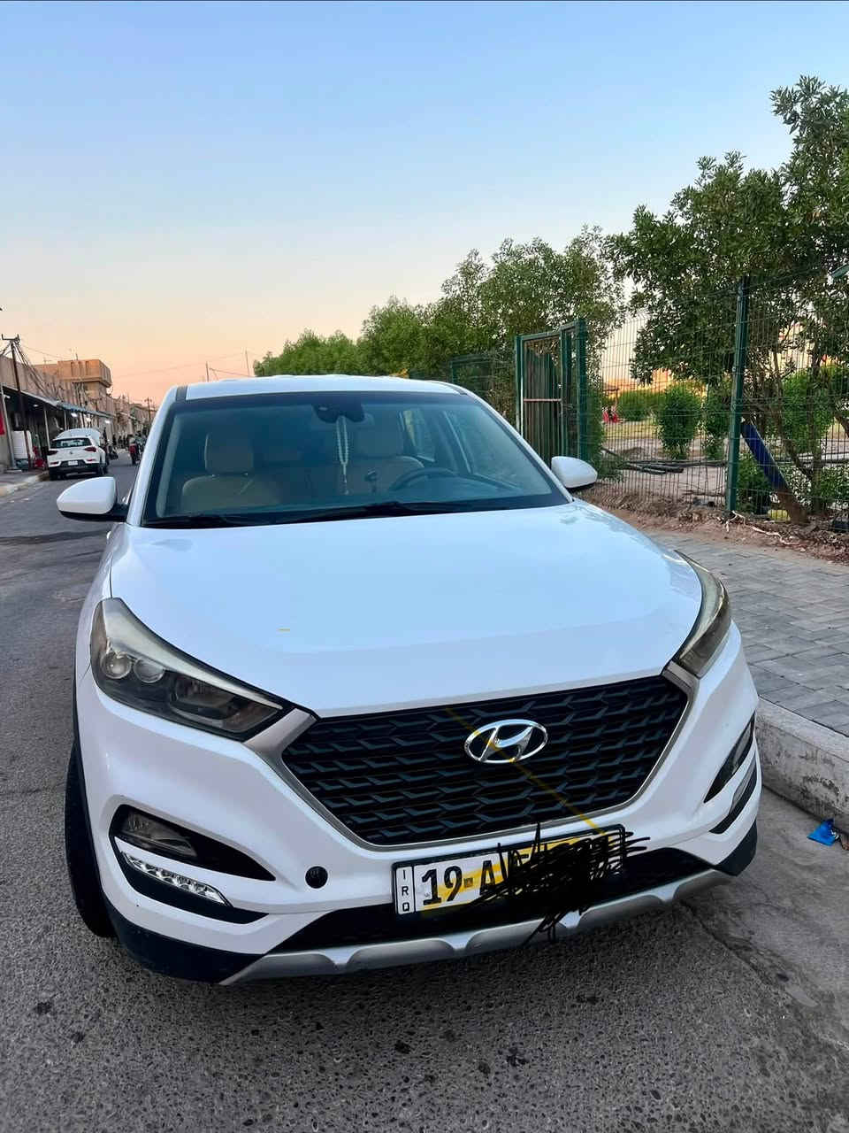 🚗 للبيع: هيونداي توسان 2018
📍 مكان السيارة: كربلاء المقدسة
📞 للتواصل: ***********
💰 السعر: 12,500 دولار (قابل للتفاوض)
📊 المسافة المقطوعة: 67 ألف ميل
🛠️ المحرك: 4 سلندر – 2500cc GDI

⚠️ حالة السيارة:
• وارد أمريكي
• حادث في الدعامية الأمامية
• الإيرباك: الدشبول والستيرن
• تبديل باب السائق في العراق
• صور الحادث مرفقة مع الصور

📌 تفاصيل إضافية:
• رقم السيارة: كربلاء الدولي الجديد 
• بأسم المالك (تحويل مباشر)
• لون السيارة: أبيض
