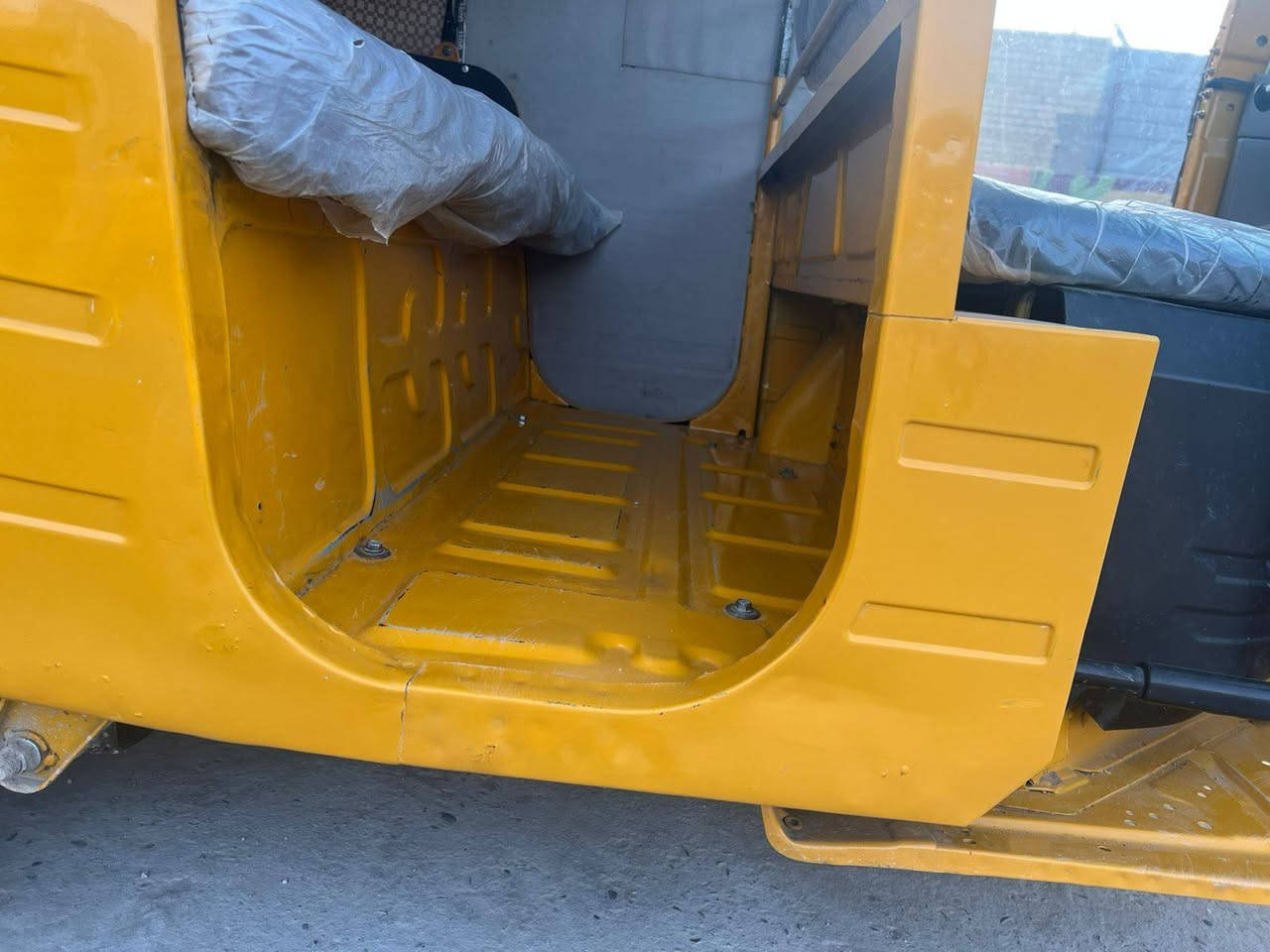 السلام عليك تكتك مديل 2020 رقم وسنويه هزه جديده تحويل ثاني يوم  تكتك بسمي تكتك جاهزه كبل لشارع كهربائيات كله شغاله تكتك ربع مذب عليه تكتك مال شغل  مكاني البلديات صحفيين *********** متواجد واتساب 
جماعت البياعه شراي لتوصل
