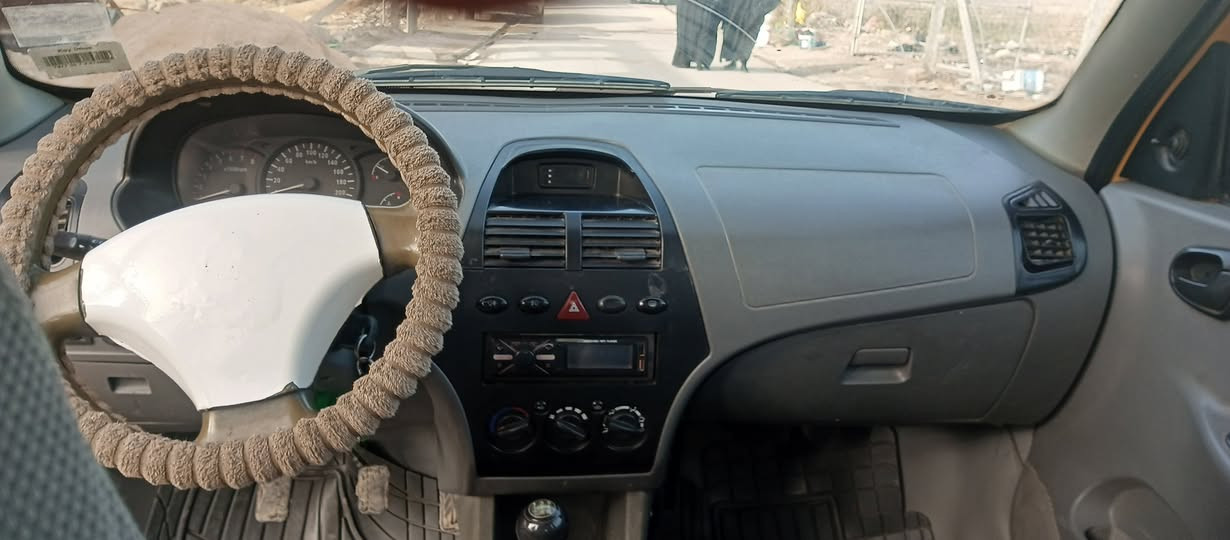 السلام عليكم
طيبه موديل 2016سياره كفاله عامه خياسات قليله بلدوس مصلحات ممبينات مكينه گير حداديه جديد تبريد تدفئه كله شغال رقم قادسيه لل28مالكهه جاري ،تريد وكاله تريد تحويل السياره مامشتغله تكسي نضيفه السعر 43وبيهه مجال بسيط 
للأستفسار التواصل رقمي:
***********
