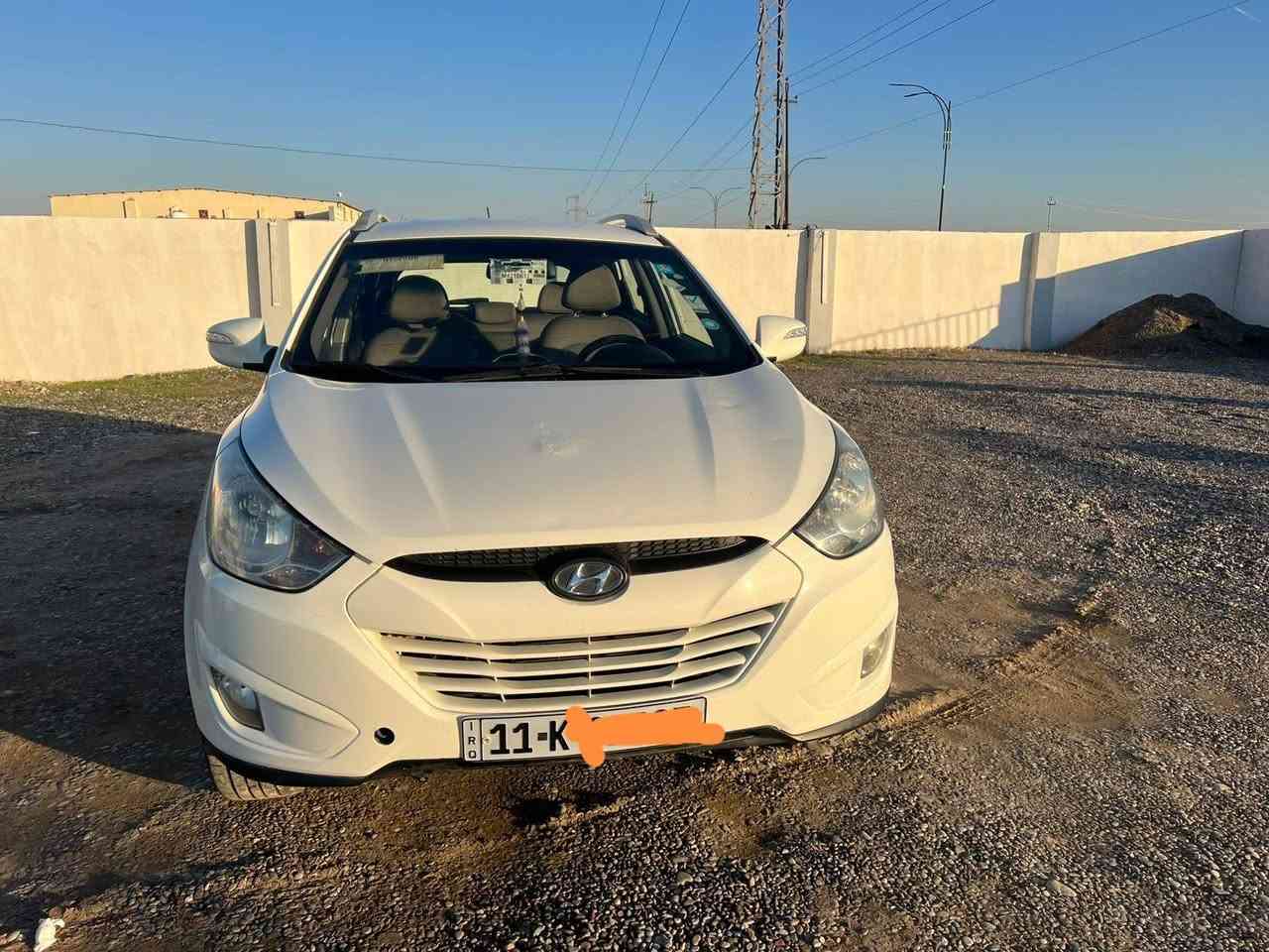 سلام عليكم توكسان موديل 2010 رقم بغداد مشروع وطني بسمي سنويه ل 29 بدون ضرر بيه ملاحضات بسيطه محرك  مامفتوح سياره جاهزه مجهزه مكاني الشرقاط الساحل الايسر  *********** السعر ١٣٨ وبيه مجال
