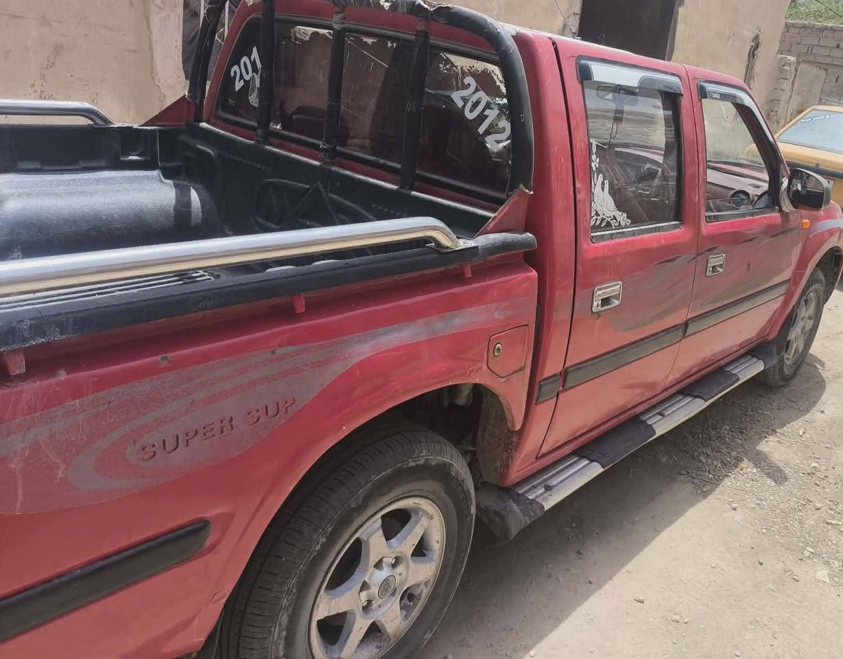 السلام عليكم بيكم فتون قادسيه شرط لتحويل موديل ٢٠١٢ مكان الديوانيه ناحيه الدغاره السعر٣٨ وبيه مجال 
٠٨٧٢٨٩٩٧٨٠٤
***********
