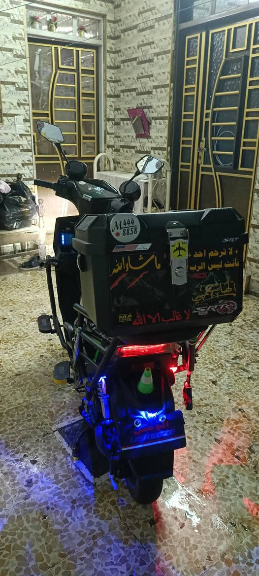 للبيع ماطور نضيف كلش كلو شغل ما بيه اي عطل بطاريت امبدله جدد صارلهم شهر من بدلهتم  الشحنه مالو الصليه (المكان الموصل رقم التلفوان ***********) السعر بل خاص
