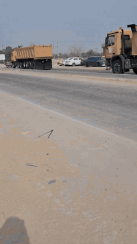 سلام عليكم
من رخصة مدير الكروب 
عنوان الورشه الجديد كربلاء طريق الحج البري 
جنب كراج العتبه الحسنية 
باقي التفاصيل داخل الفيديو 
ورشة باص العراق 
***********
***********
