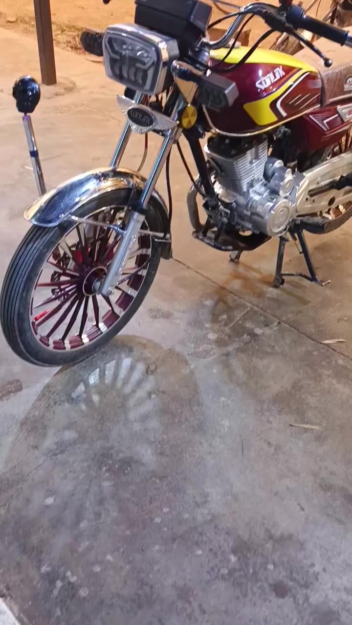 سلام عليكم
سونك للبيع بعد جديد مابي اي نقص كامل 

       موديل 24شكل 25 محرك 150مكفول  

         ماطور بعده جديد مابي برغي نقص كامل مكمل 

         كهربائيات كله شغاله   

          السعر       800  

         عنوان          العبيدي 

       الاستفسار.              ***********
