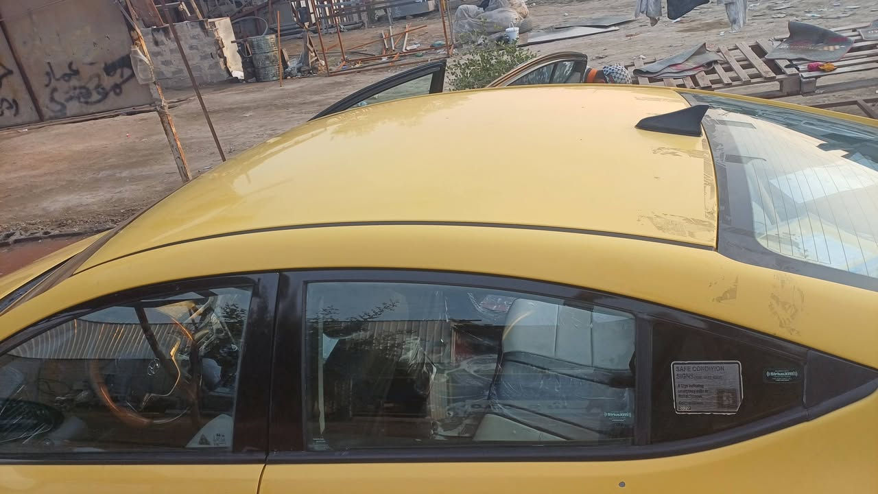 الانترا 17 حادث باب خلفي ***********
المكان حي اور السياره فول عدى فتحه
