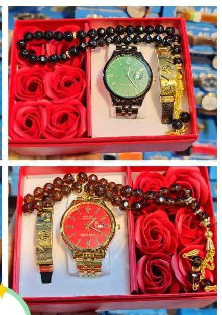 يتوفر كافه نواع الهدايا لعيد المعلم 
يتوفر تغليف و توصيل ***********/***********
مكتبة احمد جورج
