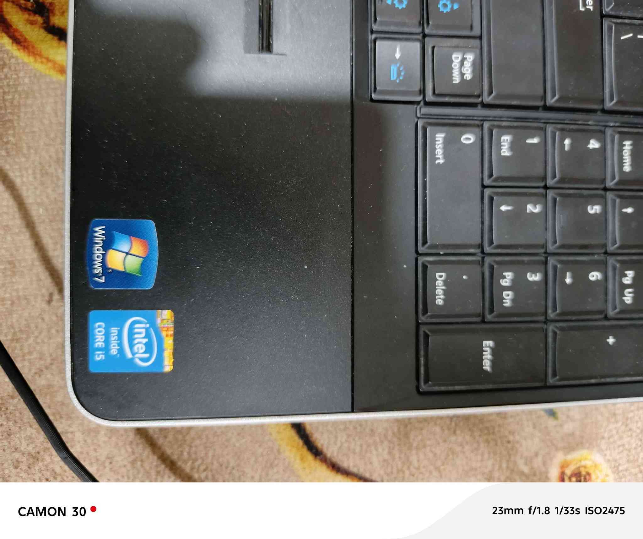 لاب توب ماركة ديل عدد٢ قطعة
 حجم ١٥.٦ سعر القطعة ١٥٠ الف
معالج كوراي ٥ جيل رابع
رام ٤ كيكا قابل للتطوير
هارد٢٥٠ كيكا قابل للتطوير
كارت شاشة انتل داخلي ٤٦٠٠
واي فاي بلوتوث كامرة كيبورد ضوئي سيدي روم بصمة كلشي شغال وع الفحص
((فقط الكفر مال هارد ماكو))
بطارية تطول ساعة مع شاحنة اصلية وجنطة هدية وندوز ١٠ مع كامل التعاريف والبرامج المكتبية 
متواجد واتساب //
***********
بغداد راشدية منطقة القدس 
يوجد توصيل للمناطق التالية ب٥ الف :
((حسينيةشعب تقاطع النداء باب المعظم علاوي ساحة عدن ساحة الموال)) الفارس, صلاح الدين
