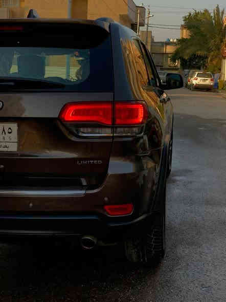 بسم الله الرحمن الرحيم 

جيب كراند شيروكي لمتدد فول  مواصفات وارد امريكي موديل 2018 حادثها ابوب جهة اليمين فقط ايرباك البردة 
1- تخم تايرات جدد
2- باتري جديد 
3-ادامة جديده
4- داخل اوف وايت 
5-جامتها الاصليه الجايه من امريكا موجوده 
6- السبير منازل
السعر السياره 25000$ وبيها مجال لطيبين 🤍
الرقم البي واتس اب : ***********
الرقم الثاني بدون واتس اب : ‭٠٧٨٣ ٨٥١ ٦٧٦٤‬
