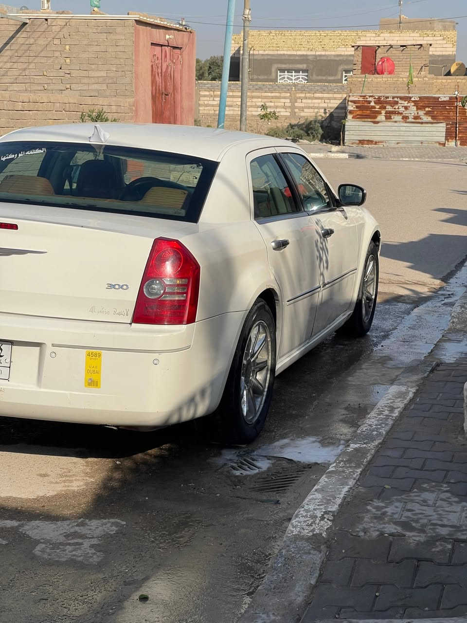 السلام عليكم 
اوباما c300 
موديل 2009 
جاهزه من كلشي تخم تايرات جديد حداديه جديده محرك كير كفاله 
رقم بصره جاهزه لتحويل 
السعر 115 بيه مجال بسيط 
***********
العنوان البصرة قضاء عز الدين سليم
