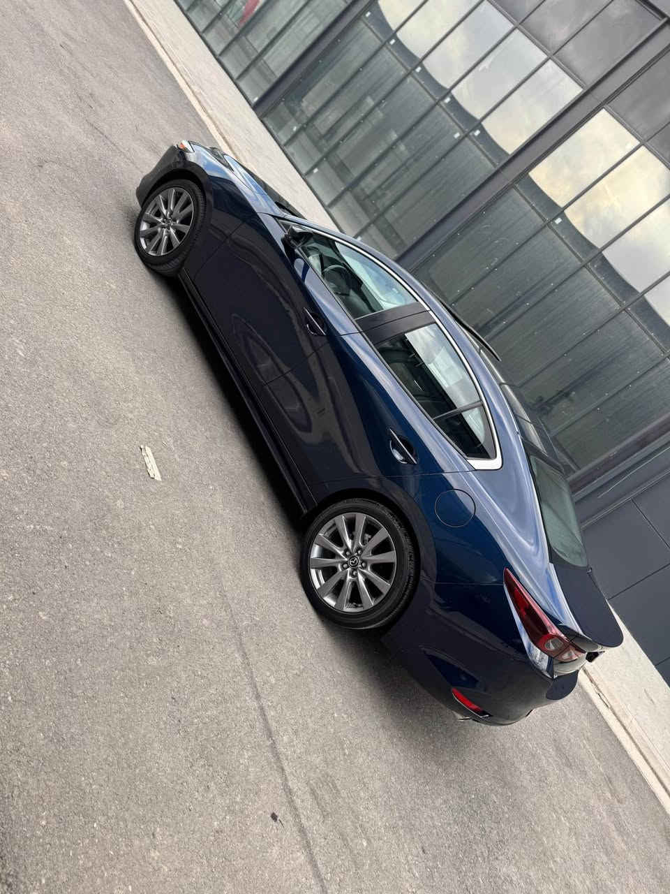 Mazda 3  2.5  model 2024
 
‎مەکینە ٢.٥
مازدا. "محرك ٢.٥  

‎سلاید  
‎چوار جام فول ئۆتۆ
‎کوشن هیتەر
‎کوشن خەزن 
‎ڕادار ئۆتۆ ستۆپ 
‎ڕاداری خەتی جادە 
‎ڕاداری ناو چەی کوێر 
‎فلچەی جام قەترە 
‎چوار جام فول ئۆتۆ
‎ئۆتۆ هۆڵد 
‎حاسە
‎برێک بەسمە
‎بەسمە 
‎دەرگا بەسمە 
‎لایت فول لید 
‎لایت ئۆتۆ
‎فڵچە ئۆتۆ لەگەڵ باران خێراو خاو ئەبێتەوە
‎دەرگا ئۆتۆ  واتا بۆ خۆی دایدەخات 
‎لایت دواوە فول لید
‎کوشن جڵد
‎کامێرا
‎ویل گەورە 
‎تەبرید دوو بەش
‎کار پلەی 
‎ئەندرۆید پلەی

‎زۆر مواسەفاتی تر 
 
***********

سەیارەکە هاتا بڵێی جوانە بێ کێشەیە بێ ئێرباگە بێ بۆیاخە وەک شوشە وایە بێ کێشەیە ڕەقە و تەقە بەشەرت سەیارەکە بەس ماشەڵای ئەوێت 

سعر 149
 
عربي  

‎حجم المحرك : 2.5L ( 4,سلندر )

‎المواصفات : prefferd
‎فتحة سقف ( سلاید )
‎كيج الكتروني 
‎ بصمة ابواب 
‎بصمة تشغيل 
‎بريك بصمة
‎شاشة دشبول ديجيتال
‎اوتو ستارت Auto Start
‎اوتو ستوب Auto Stop‎
‎رادار امامي (تحديد مسار)
‎رادار جانبي  (نقاط عمياء)
‎رادار خلفي (التحذير من الاصطدام)
‎حساسات امامي
‎حساسات جانبي 
‎حساسات خلفي 
‎نظام : NORMAL
‎نظام : SPORT
‎كشنات جلد
‎كشنات كهربائي
‎كشنات هيتر
‎تحكم استيرن
‎استيرن هيتر
‎تبريد لمس
‎تبريد مركزي
‎لايتات LED عدسة زينون بيلادي
‎بكلايتات LED بيلادي

‎وبعد هواية مواصفات…

‎الکیر محرك کهربایی کلە بشرط 

‎مکانە سلیمانیة السليمانية, العراق
