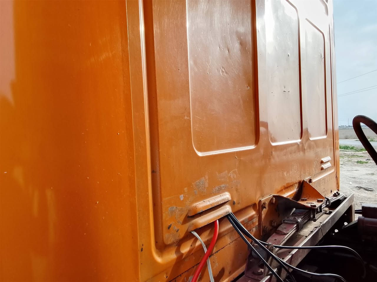 السلام عليكم اقچم موديل ٧٤  قماره دواخل وضهريه مامصبوغ شاصي مكفول مكينه لاتنقيص ولابخار گير ٢٥ جديد سياره عل شغل 
اكسل ١٨  رقم الماني تحويل مباشر  السعر ٤٠ وبيه مجال قليل  المكان سامراء خط السريع ه‍ *********** ه‍***********
