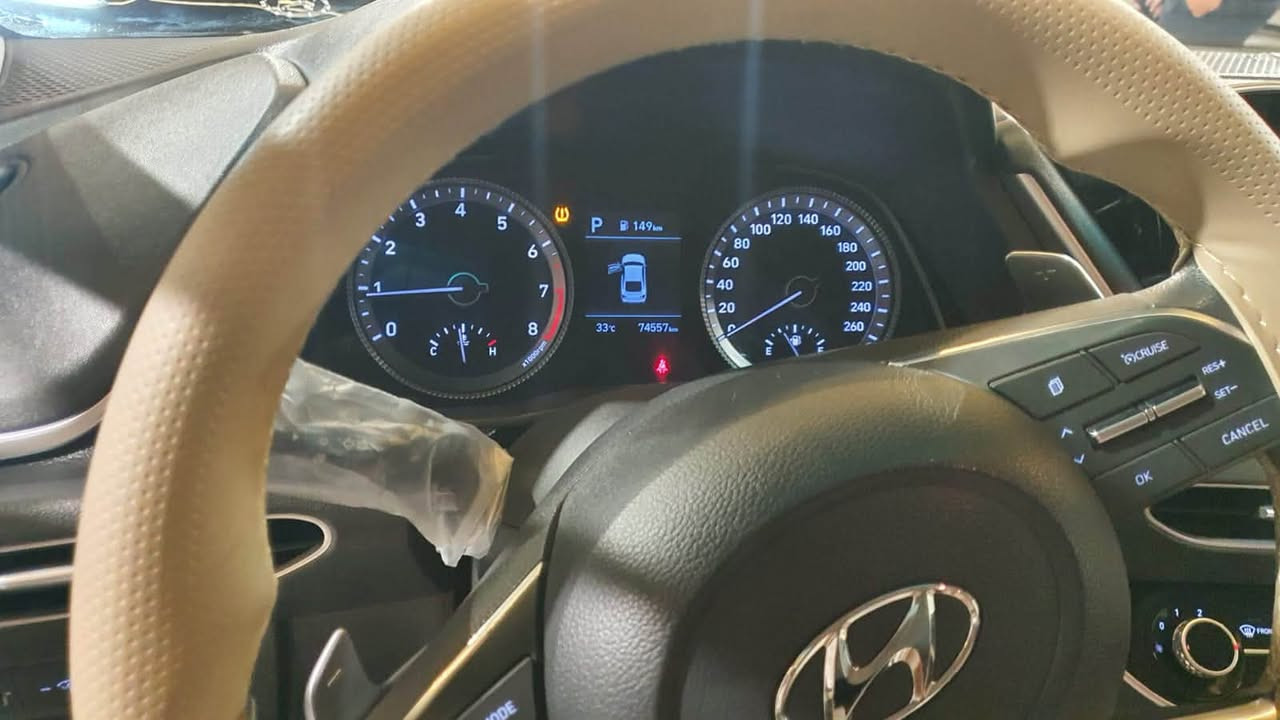 سوناتا موديل 2020 نص مواصفات خليجي بدون صبغ بارد شبر الچاملغ الخلفي السعر 155 للأستفسار  ***********
