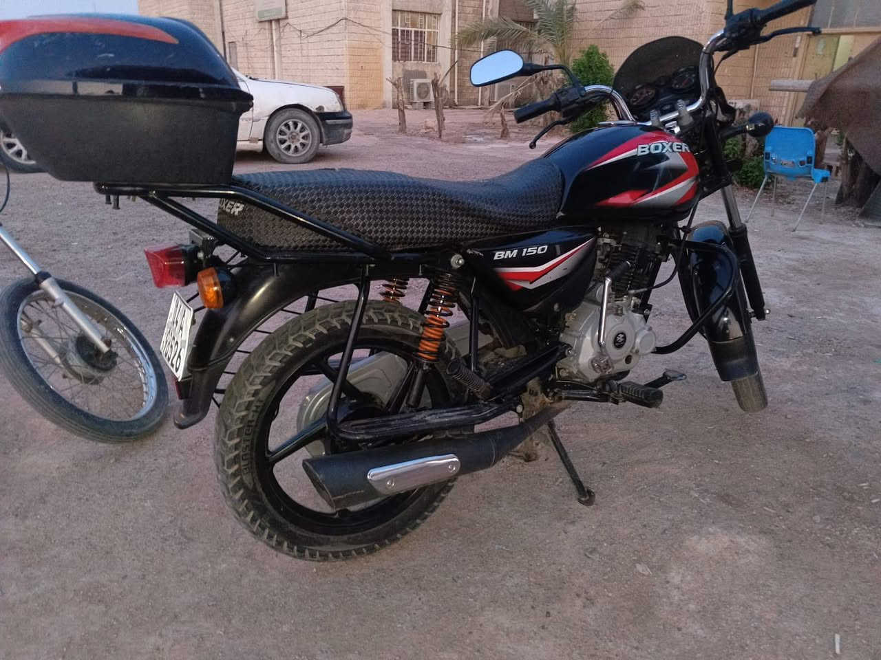 بوكسر 21 رقم وسنوية لل2030 تحويل ثاني يوم مكفولة ما مبدل بية ولا برغي ما عدا الدسكات مال البريك الخلفي مبدلات استعمال خفيف ما متعوبة حتة الاشاير بلاد دراجة خير من اللة السعر 1900 بية مجال للشراي ***********
