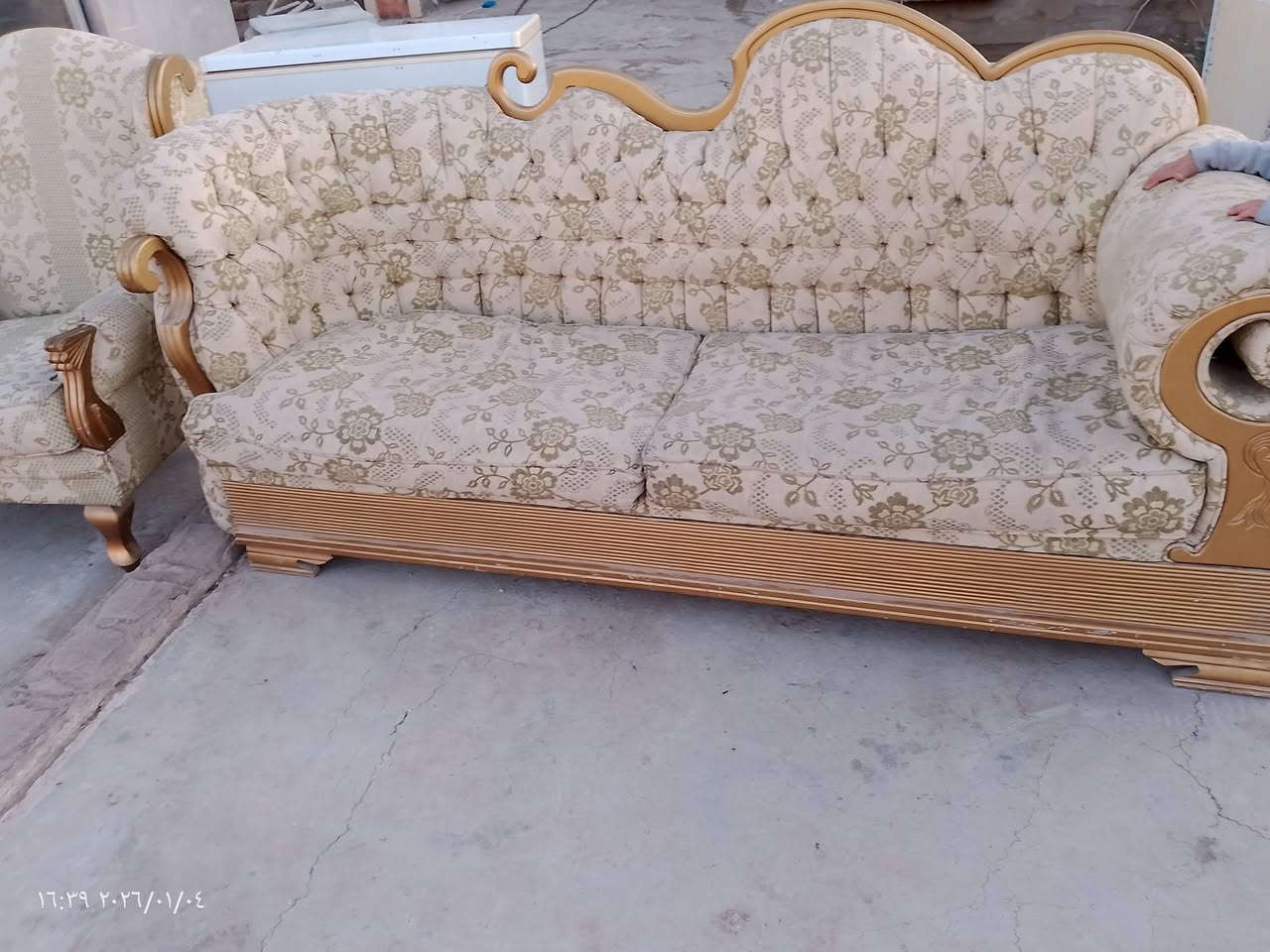 تخم للبيع العنوان أبو غريب خرنابات رقم ***********او***********
