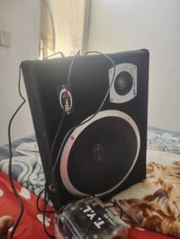 نضيف • صوت عالي • تواصل خاص