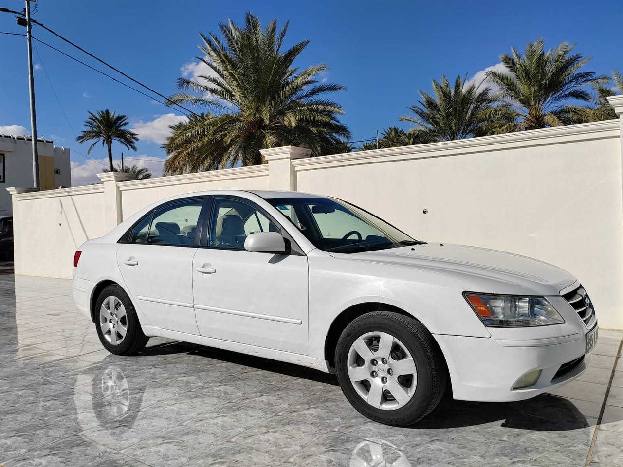 السلام عليكم
سوناتا 2010 وارد امريكي السياره كلين بدون حادث

بدون صبغ بدون تبديل ماشيه (135) ميل

كير محرك كفاله

المحرك 2400 

رقم انبار بأسمي

السياره جديده بدون نواقص على ايدي من الحره. 

السعر 143 $

مكان السياره رمادي السجارية 

للاستفسار ***********
