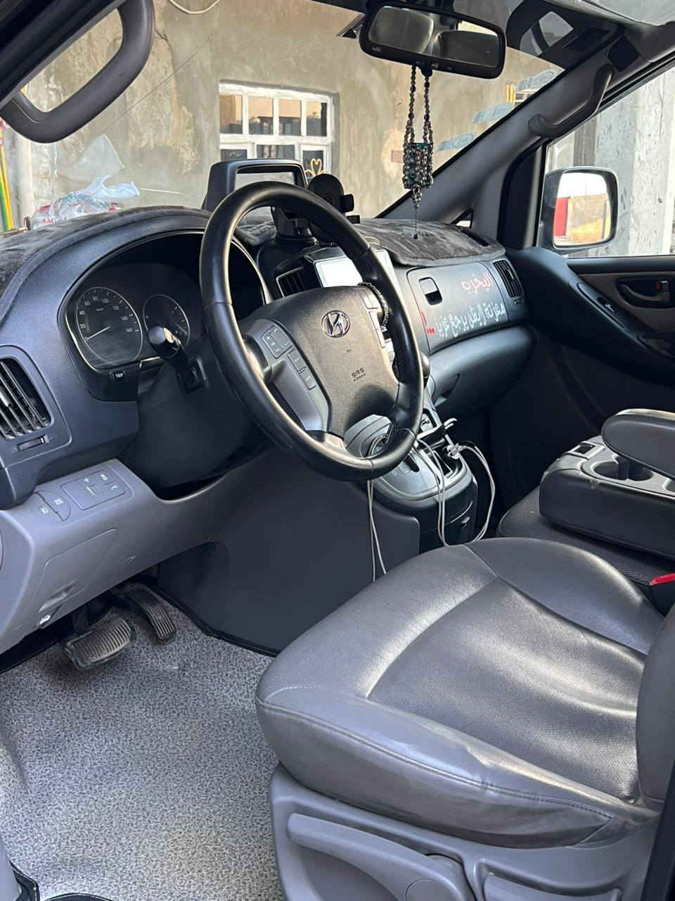 (21) ادبلو اصل سياره كفاله عامه بيها جاملغ رش كوريا بدون دواخل مكينه جديده صار شهر مشدوده بلاديه.. حداديه تخم تاير جديد سياره جاهزه مابيها اي نقص كبل للشغل مصفره هيئه وضريبه.. سياره ورك.. معروضه (290) وبيها مجال ***********.. ***********
