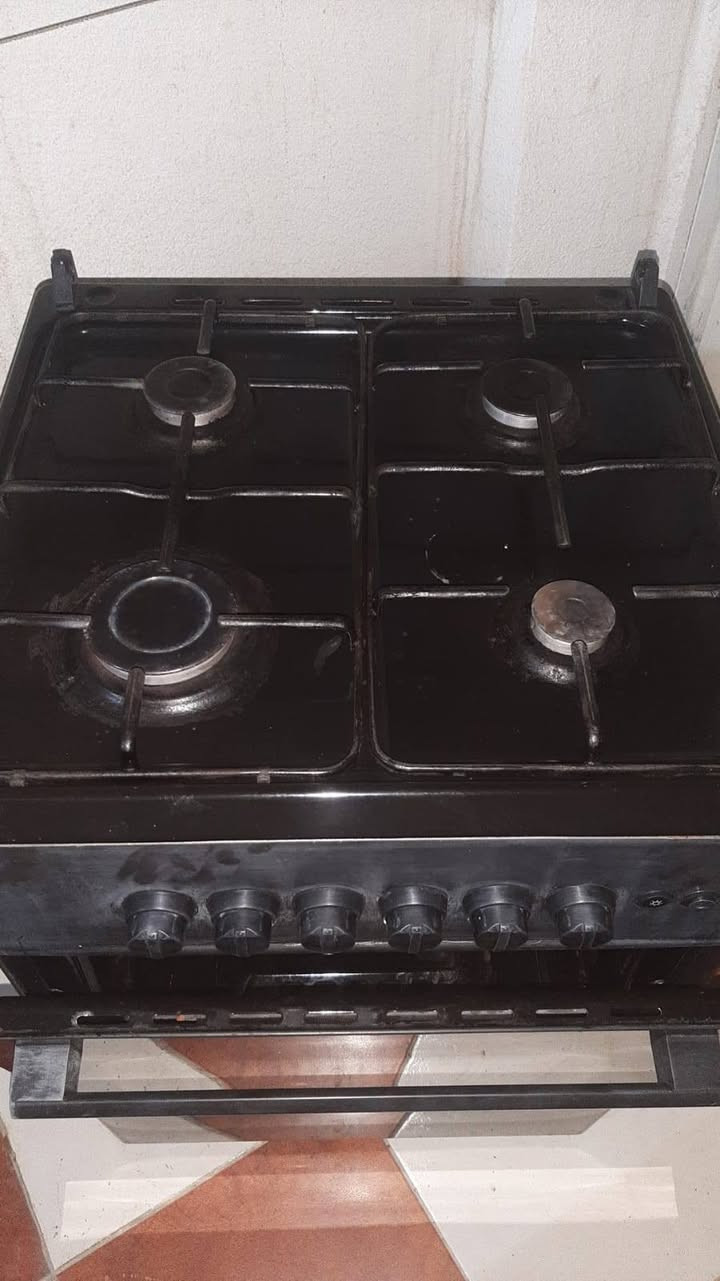 طباخ بدون اي عيب فقط الغطاء الفوق مافي ٦٥ الف


**إذا كنت صاحب هذا الإعلان وتريد حذفه لأي سبب، رجاءا أرسل رسالة إلى الدعم الفني**