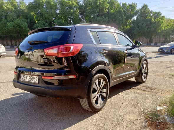 السلام عليكم 
للبيع اسبورتج موديل ٢٠١٣ خليجي 
مكينه ٢٠٠٠دوش 
سياره جاهزه كير مكينه صدر تخم تاير 
دواخل نضيفه مواصفات مري شفط جلد حساسات كامره خلفيه كشن كهرباء سياره بدون صبغ رقم اربيل شرط التحويل رايدهه ١٢٥وبيه مجال بصيط مكاني الاعظميه ***********
