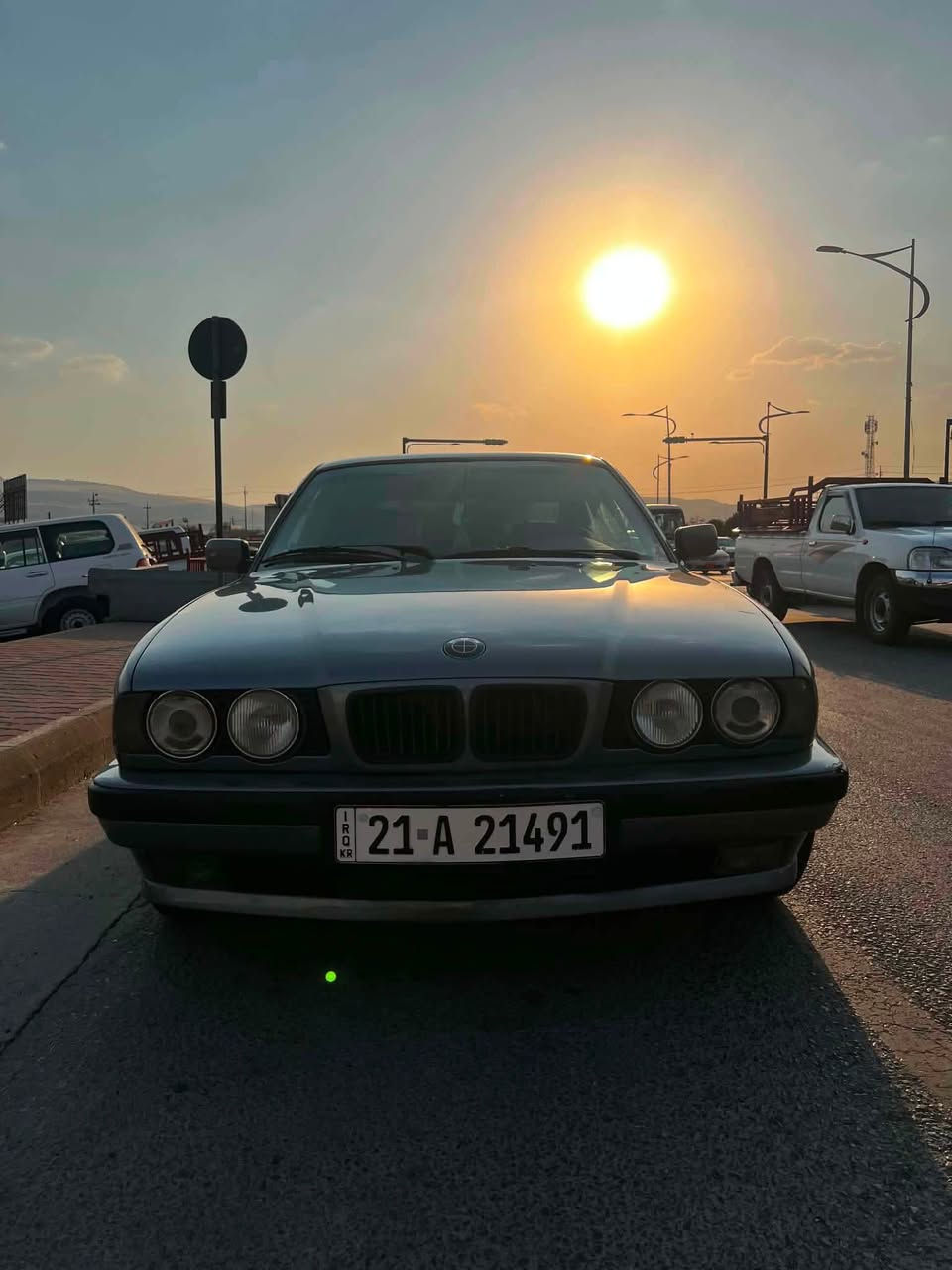 Bmw  1991  كامل كراوه    1995    مه كينه 525 اوتوماتيك گيرمه كينه به شه رت سنه وي تازه 2031  سعر 63  گه لاو مه جال  ***********

