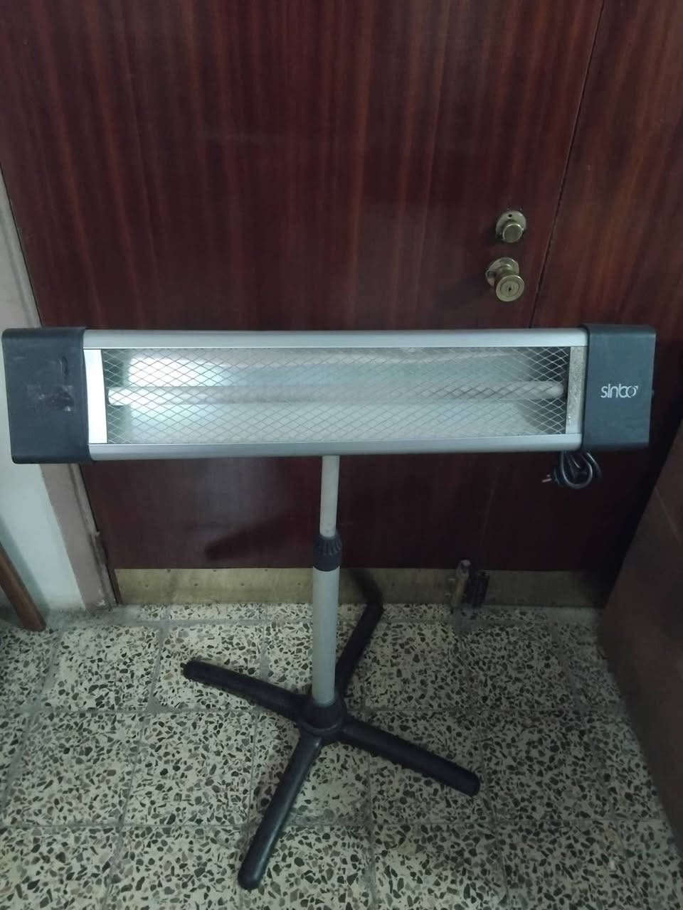 من بعد اذن الادمن اغراض مستعمله للبيع الاتصال بهذا الرقم ***********
