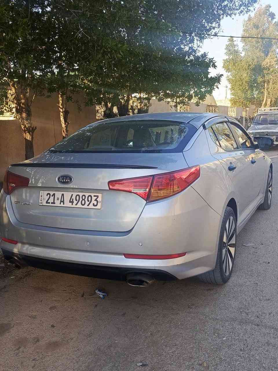 اوبتيما موديل 12 خليجي رقم دولي مجدد تحويل مباشر سنويه لل30 هزه جديده
محرك دوش 2400
تبريد قطعتين 
مري شفط 
شفتات ستيرن 
تحكمات 
أنظمة قيادة 
حساسات أمامية وخلفية 
السيارة مكفولة من الضربه بيها الجاملغ الامامي مبدل نفس اللون قطعه اصلية يعني السيارة مكفولة ماعدا قطعه واحده فقط 
بيع او مراوس 
مكان السيارة واسط الكوت 
***********
***********
